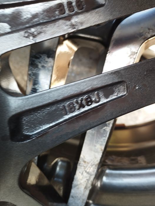 Джанти с гумите 18"