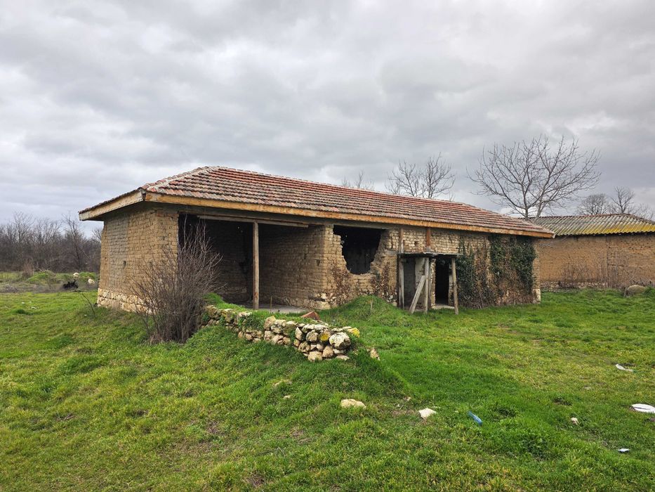 Продава се Къща в с. Гранит, Област Стара Загора - 85 кв.м за 90 €/кв.м - Снимка #1