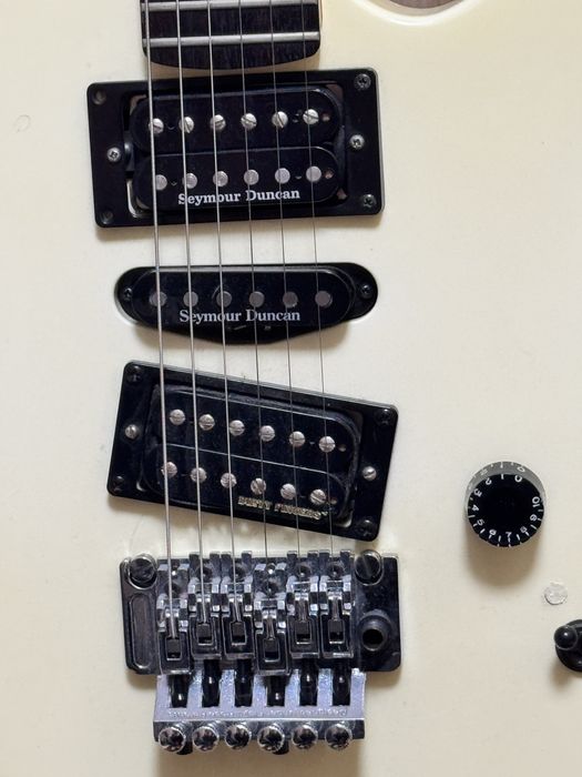 Chitara electrica Kramer Focus 6000