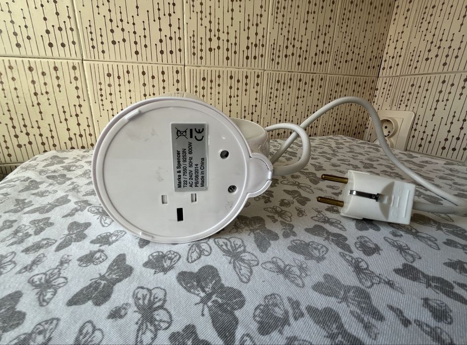 Туристическа кана за топла вода