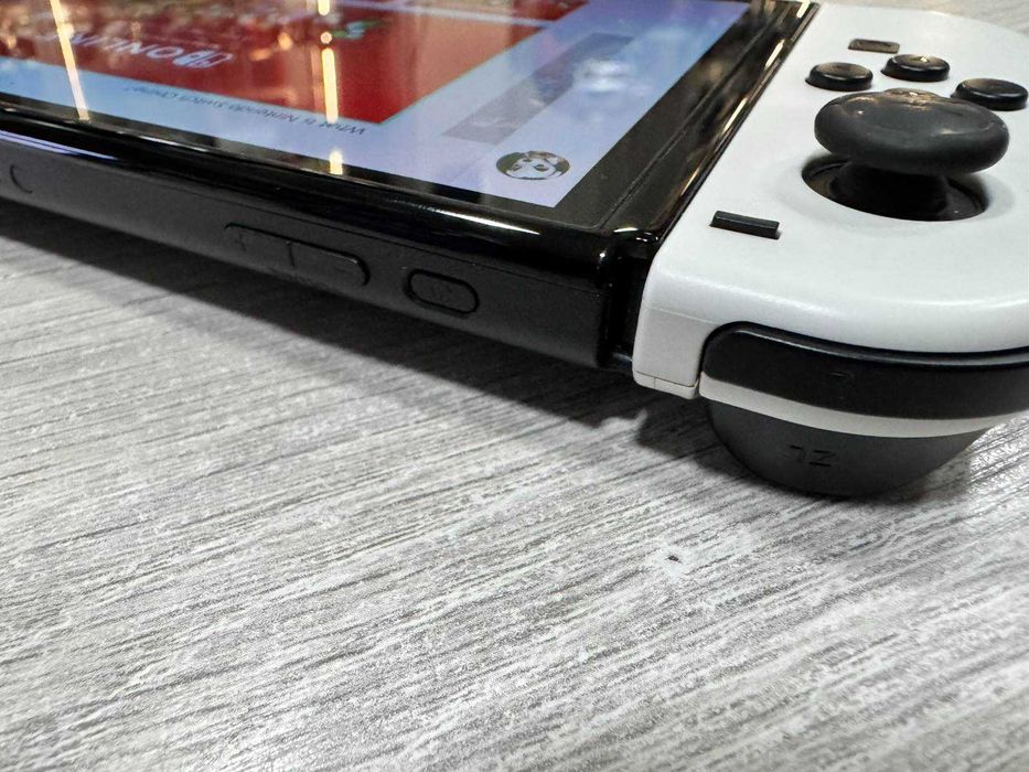 Nintendo Switch OLED Model