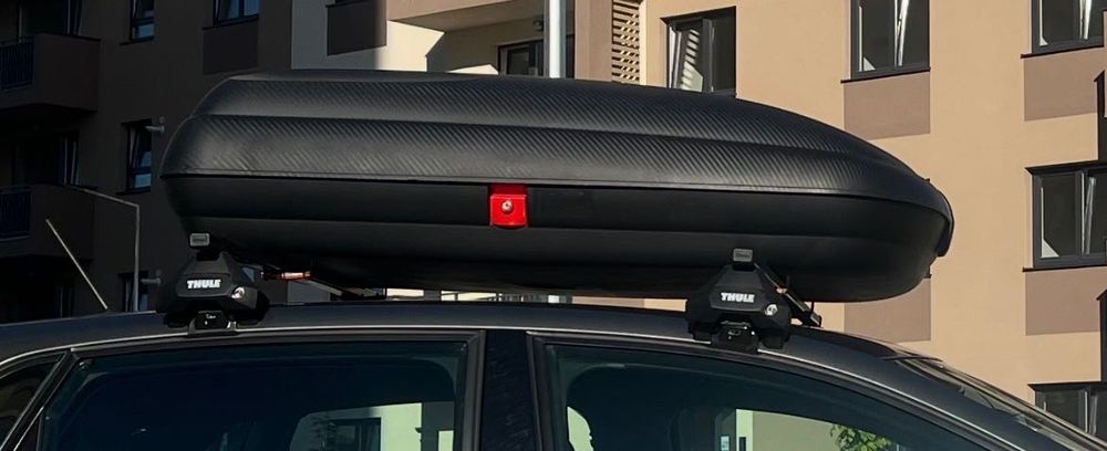 Sistem portbagaj Thule + cutie portbagaj