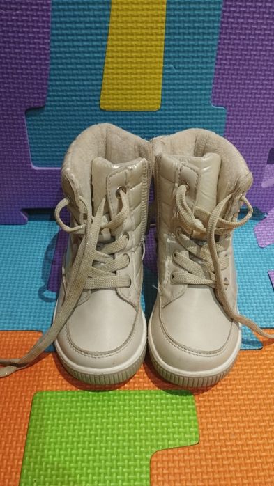 Детски апрески 25 номер