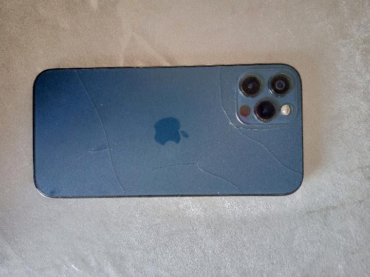 Iphone 12 pro sotladi