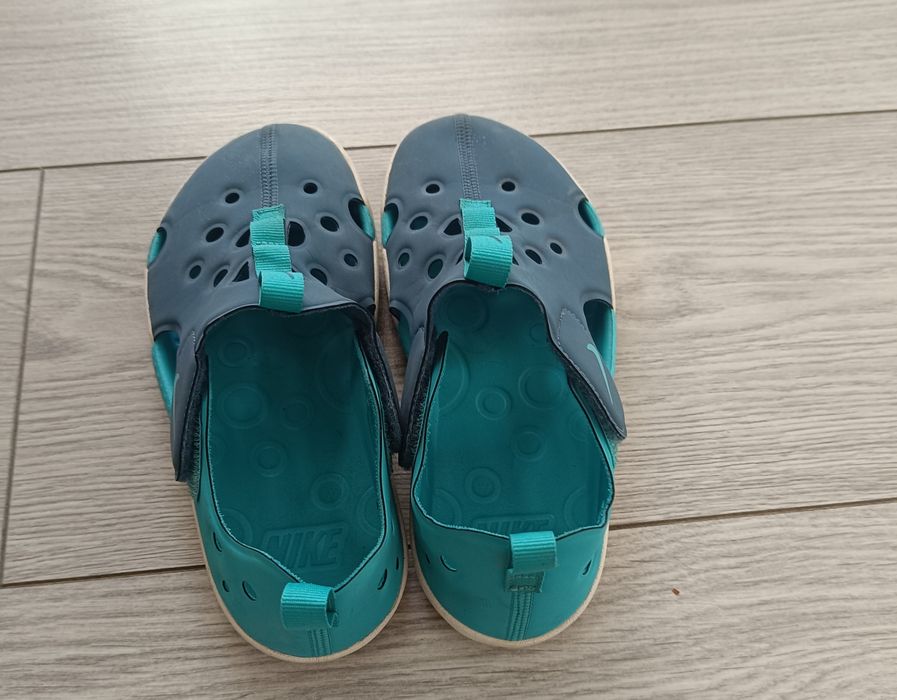 Светещи маратонки Skechers ,ботуши Geox, кецове Converse,кецове Guess