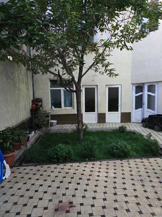 Srochno na BADAMZARE продаётся уютный Dom.