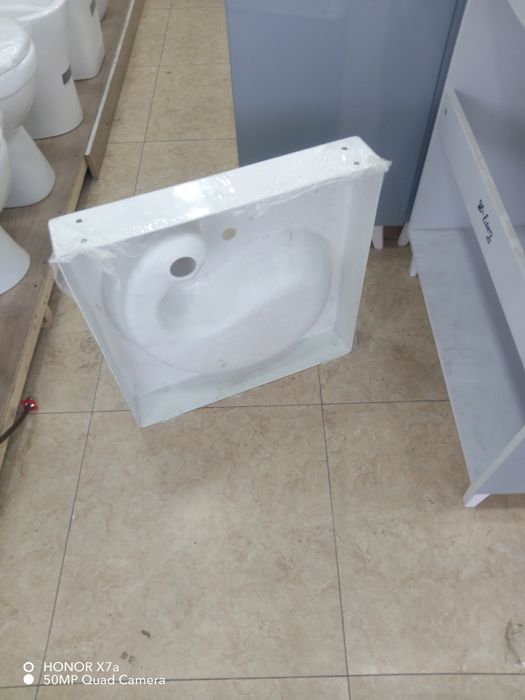 Kirmoshina ustiga Rakvina 696 000