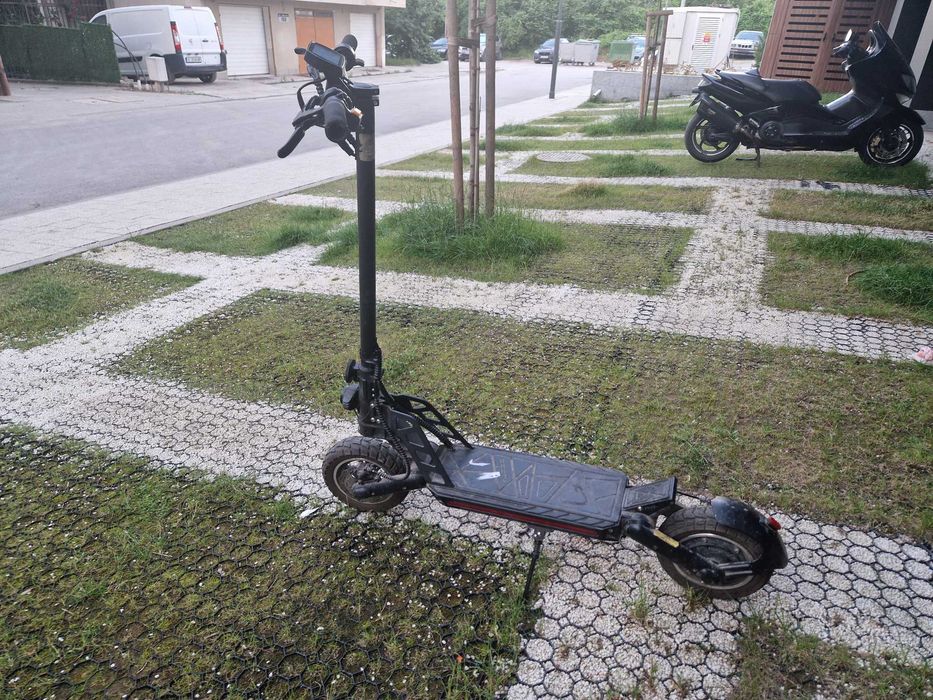 Електрическа тротинетка Kugoo G2 PRO
