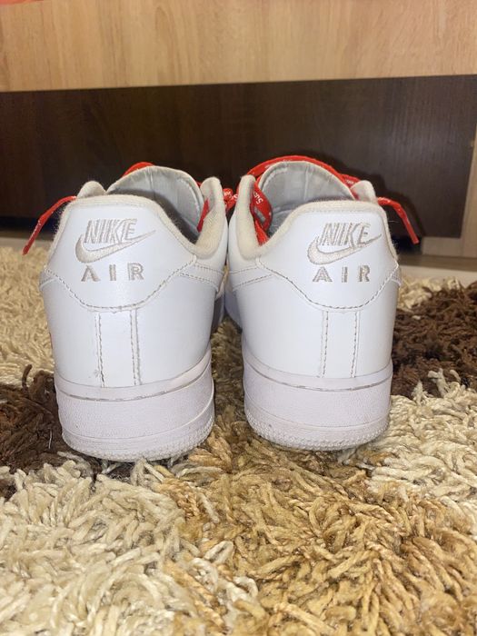 Schimb air force 1 supreme