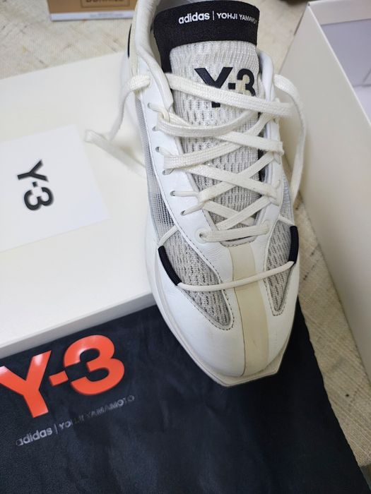 Adidași   Y-3.  .