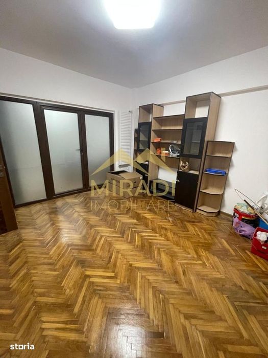 Inchirieri Apartamente 3 Camere — fotografia 3