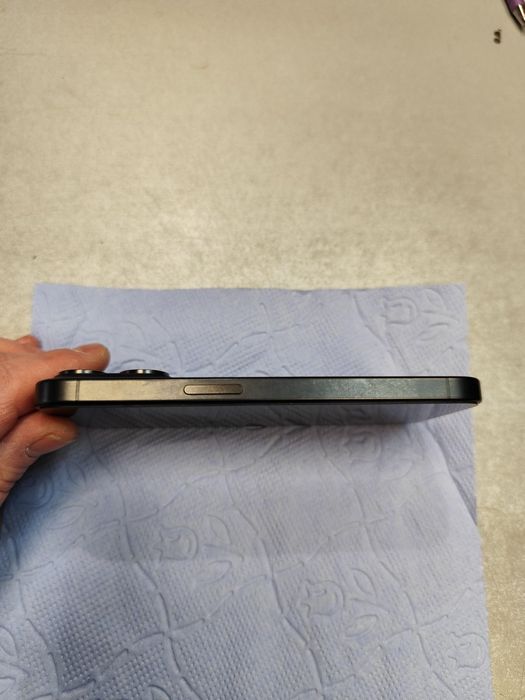 iPhone 15Pro  и Apple watch 10