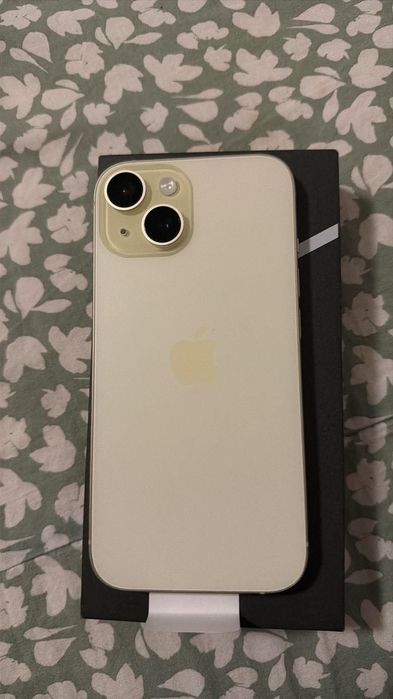iPhone 15 nou ,0 cicluri încărcare baterie 100%100
