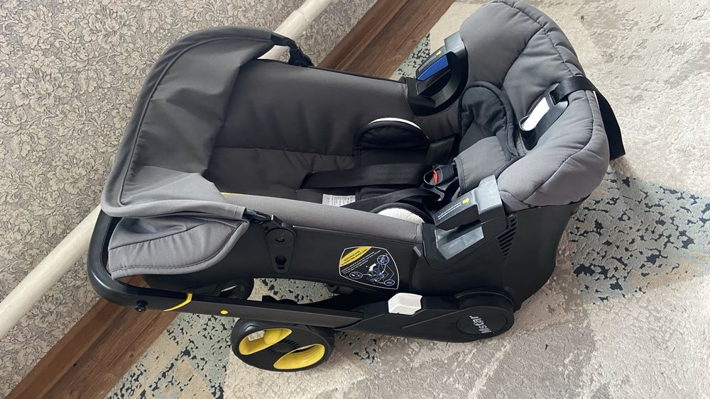 Коляска - автокресло 2 в 1