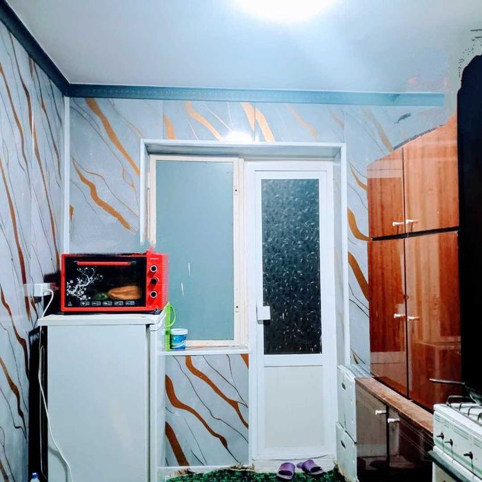 1 хонали уй сотилади