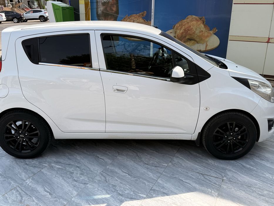 Chevrolet Spark 2018 — 2