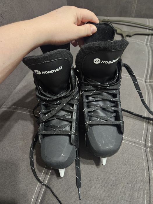 Коньки детские 33 размер