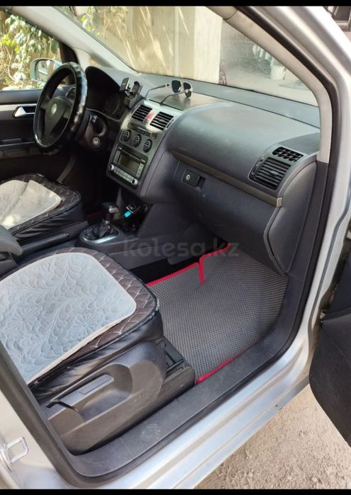 Фольцваген Туран