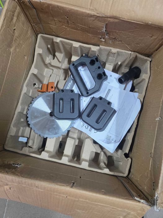 Fierastrau circular stationar multifunctional Evolution R185SMS