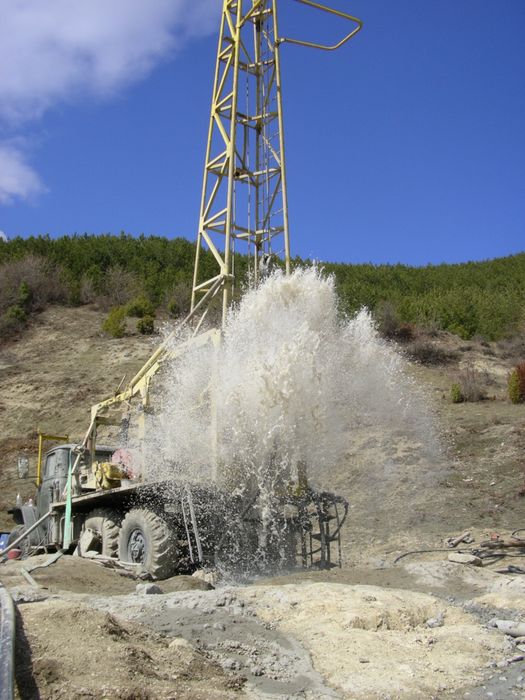 Търсене на Вода с Георадар за Сондажи Багети Проучване Откриване
