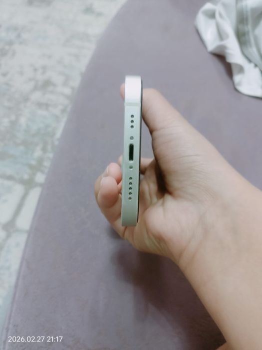 Айфон 12  с каробкой