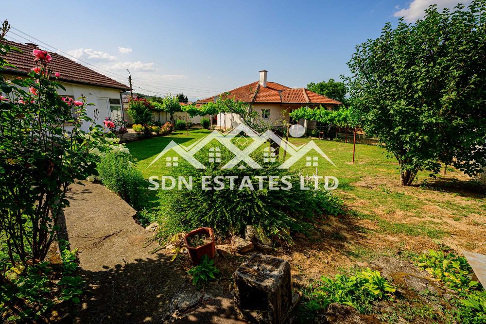 Продава се Къща в с. Копринка, Област Стара Загора - 100 кв.м за 1734 €/кв.м - Снимка #2