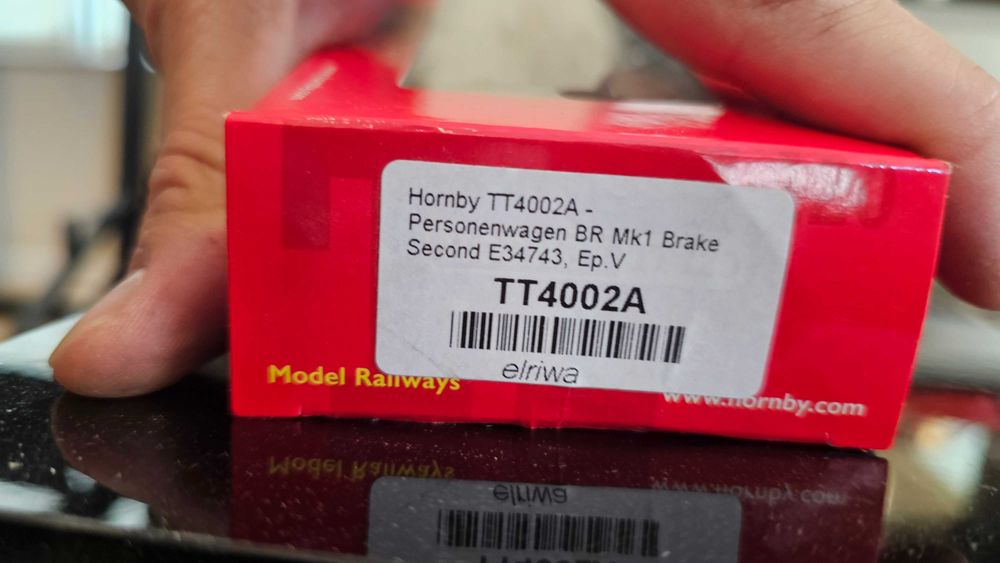 Вагонче hornby tt