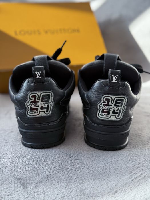 LV skates negrii mărmea 45