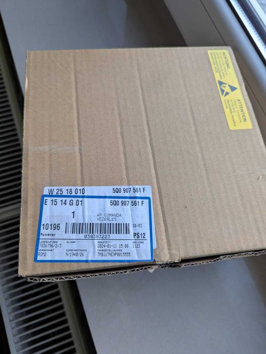 Distronic senzor radar ACC Skoda Octavia 3 (2013-2017) (5E5) cu suport