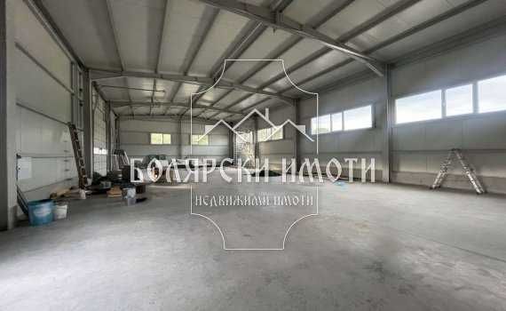 Дава се под наем Промишлена сграда в Велико Търново, Промишлена зона - Запад - 504 кв.м за 2040 € - Снимка #4