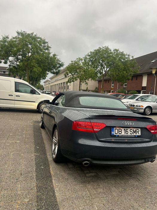 Vând Audi A5 cabriolet în perfectă stare