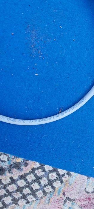 Продам заливной шланг