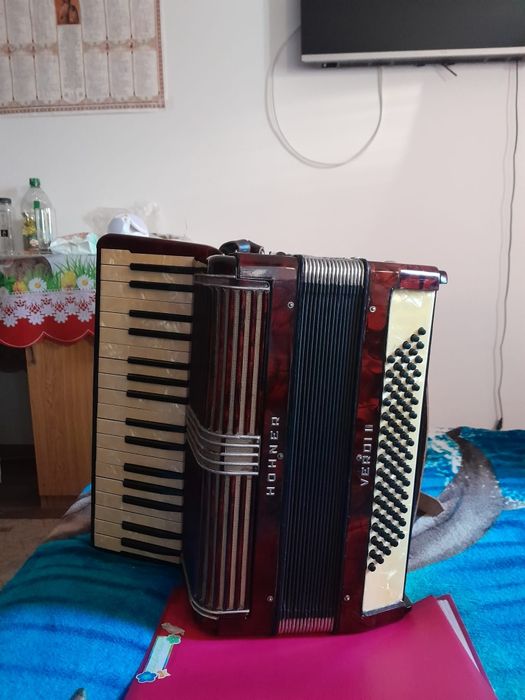 Vand acordeon  Hohner verdi2
