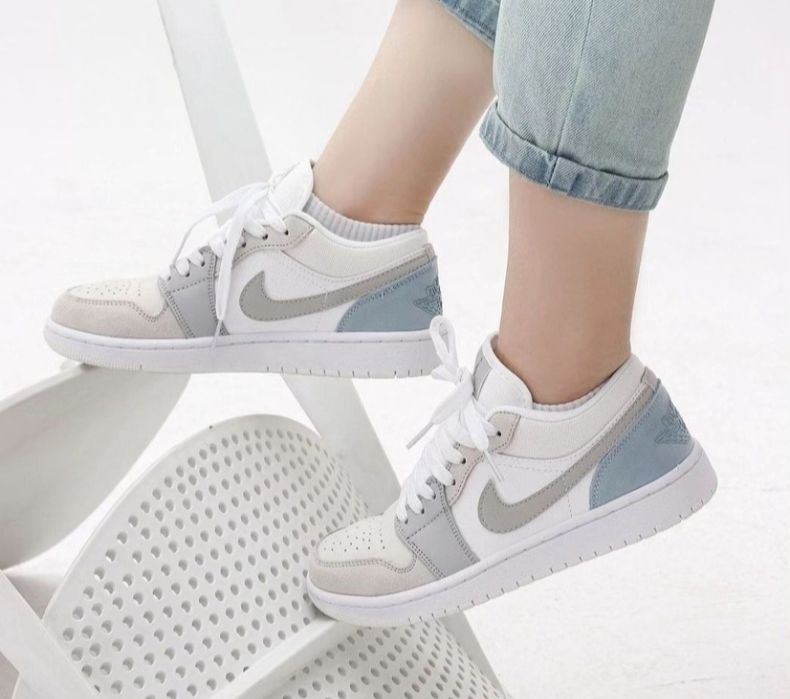 Nike Air Jordan Low
