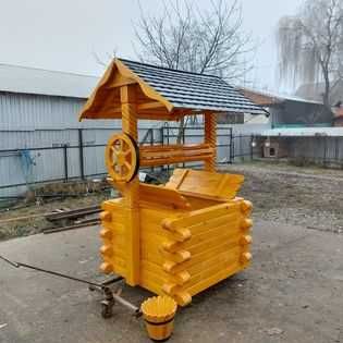 Fantana gradina din  lemn