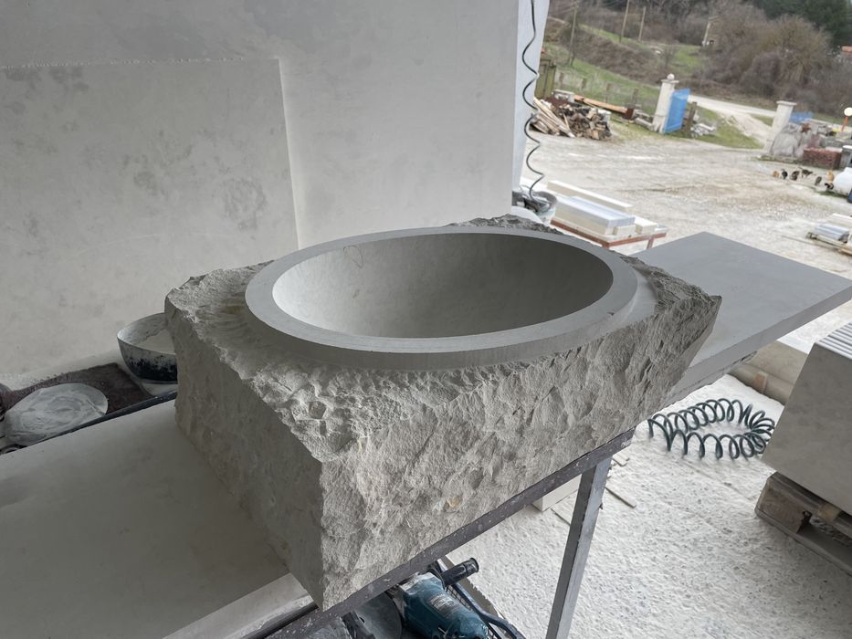 Каменна мивка варовик