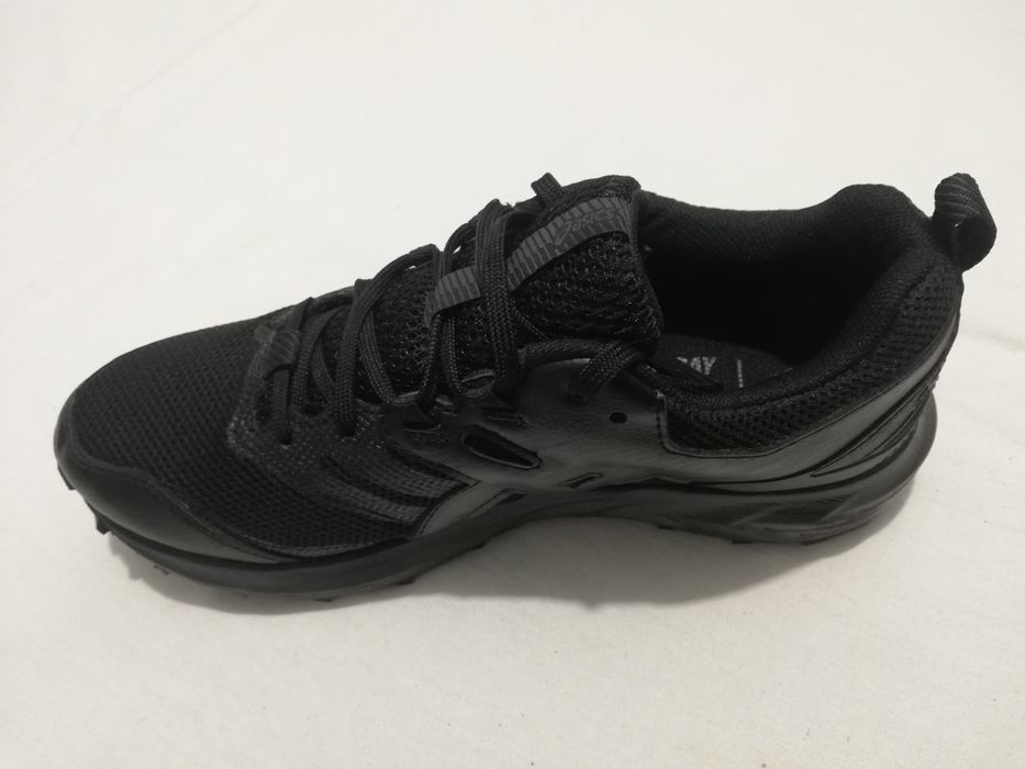 39,5 Asics Gel-Sonoma 6 Gore-tex masura 39,5