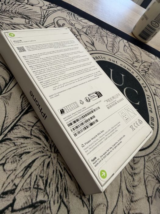 iPhone 16 128gb - нов с гаранция