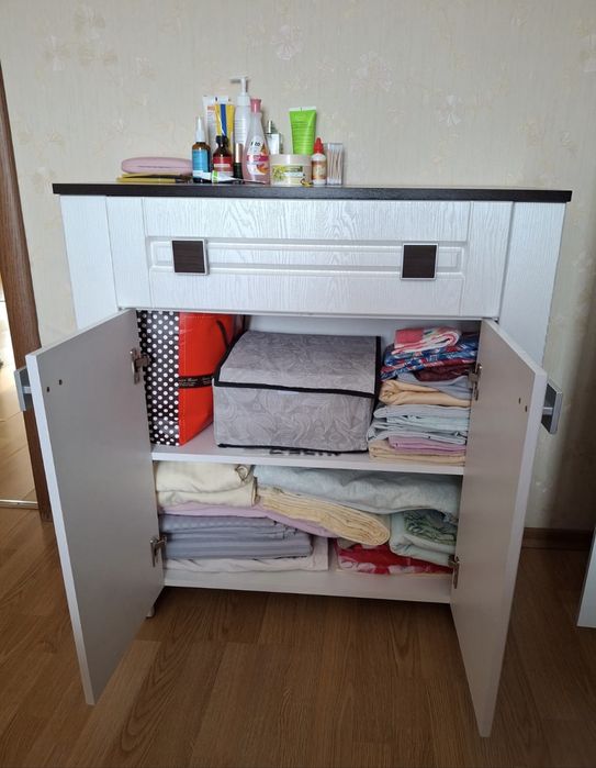 Продам комод-тумба