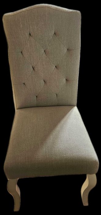 Елегантни трапезни столове