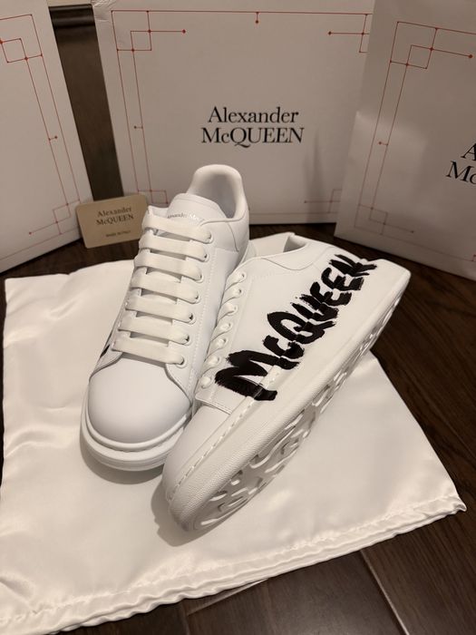 Alexander McQUEEN