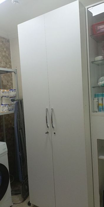 Шкаф для дома, офиса, салона