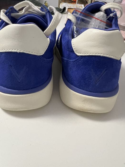 Adidasi Vionic piele intoarsa noi!!