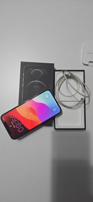 Vand iPhone 12 pro 128GB