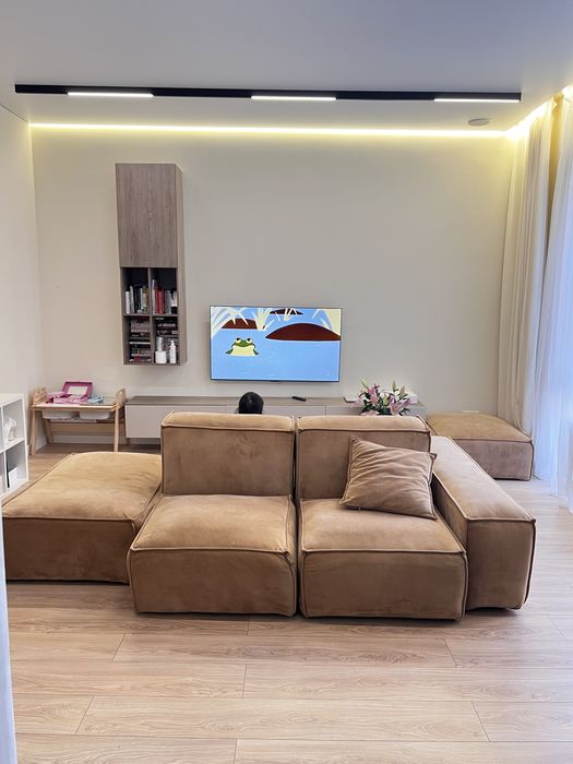 Продам дизайнерский диван