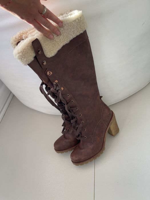 Cizme lungi UGG piele si lana