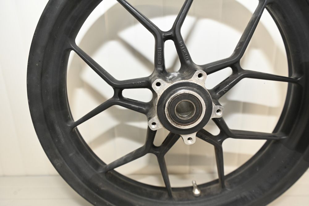 MV Agusta Brutale 675 2012 Janta fata roata