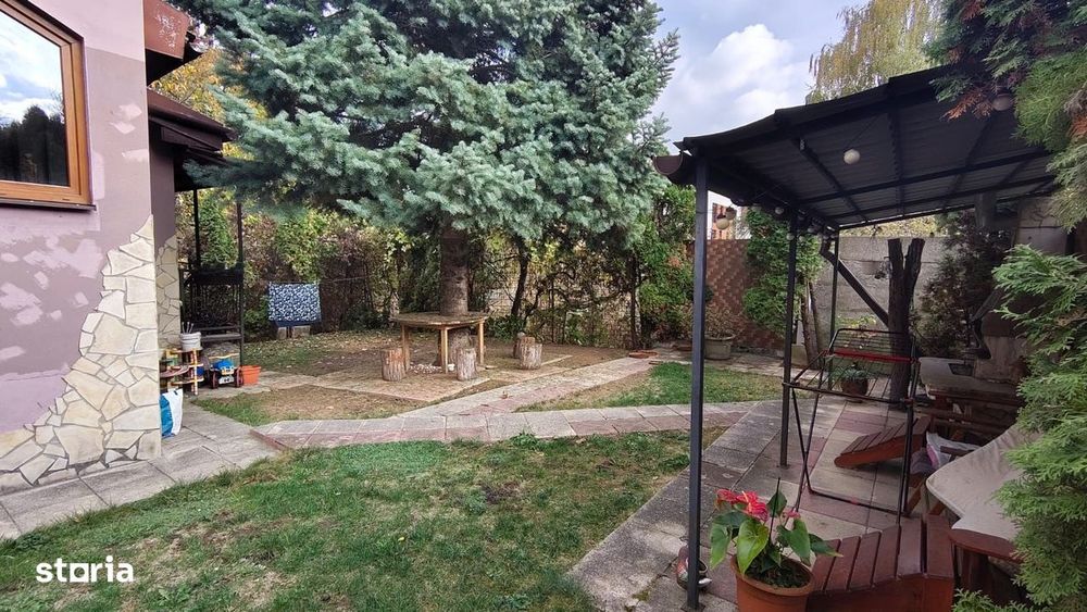Vila impunatoare in Andrei Muresanu, D+P+M, teren 475 mp