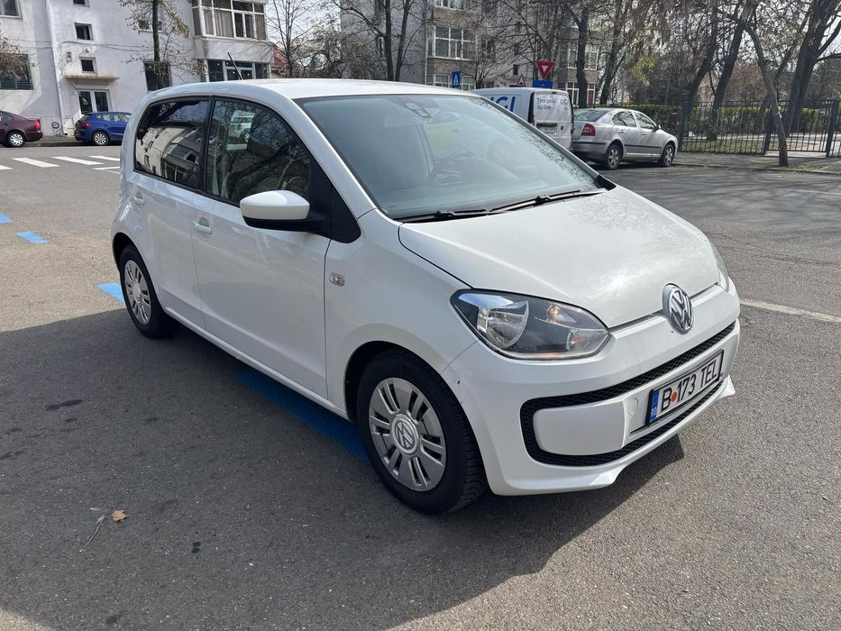 Volkswagen Up 2016 benzină, 4.312 € — imagine 3