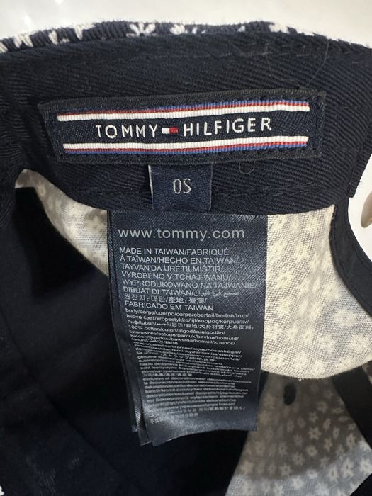 Продам оригинальную кепку Tommy Hilfiger.